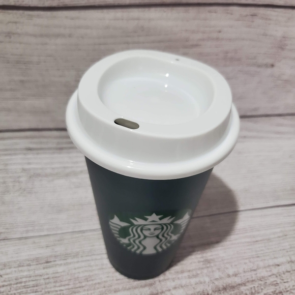 Starbucks 2020 Holiday Color Changing Cup - Picture 2 of 8